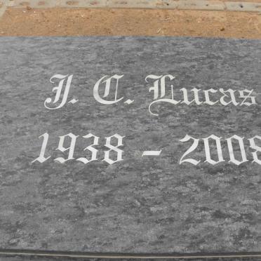LUCAS J.C.1938-2008