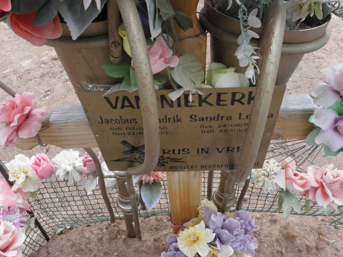 NIEKERK Jacobus Hendrik, van 1950-2009 &amp; Sandra Leona 
