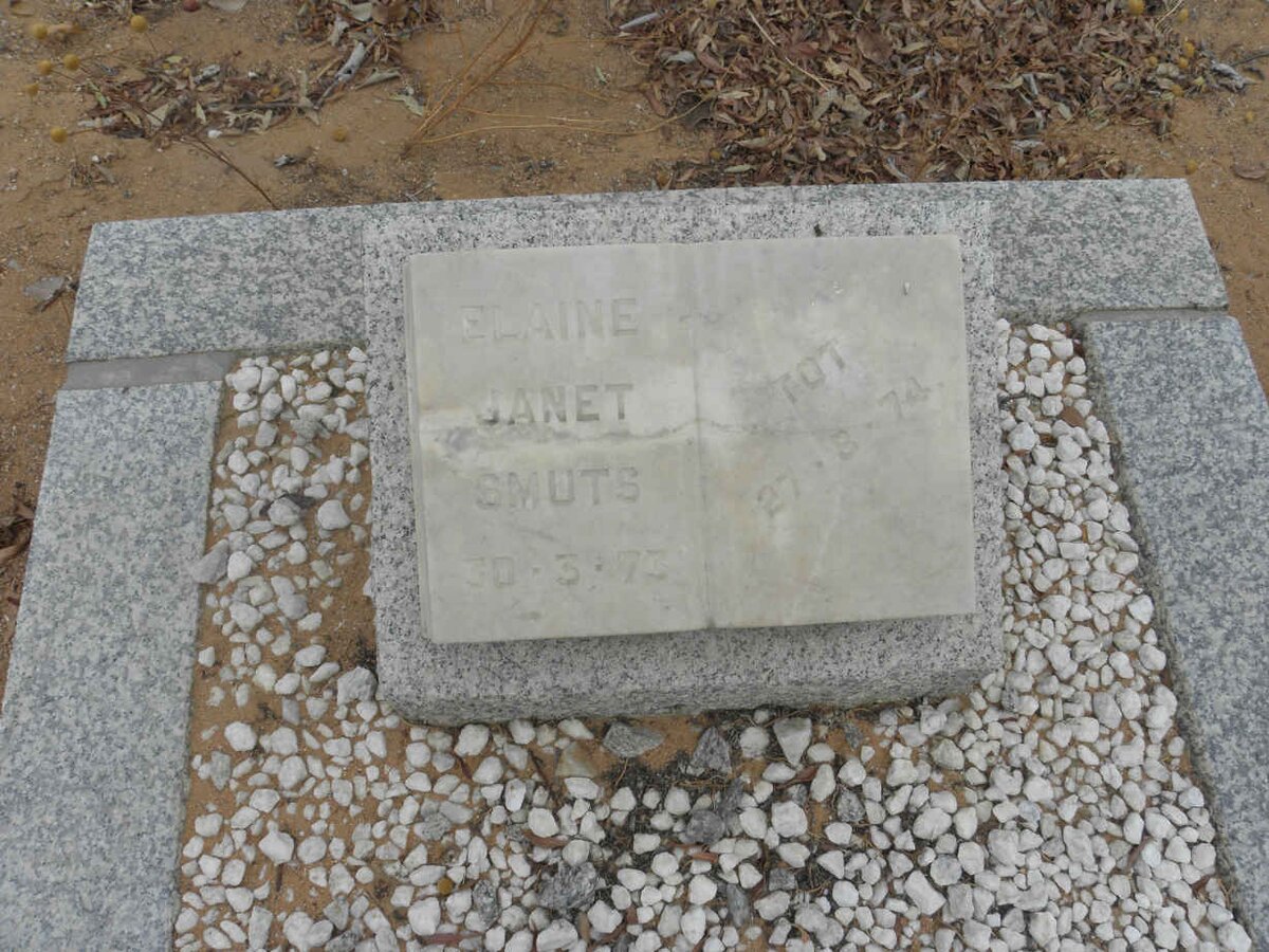 SMUTS Elaine Janet 1972-1974