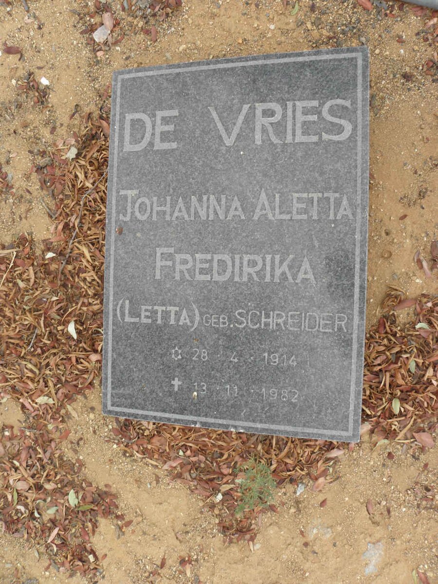 VRIES Johanna Aletta Fredirika, de nee SCHREIDER 1914-1982