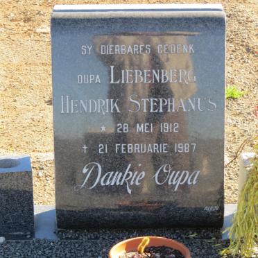 L - Vanne :: Surnames - L