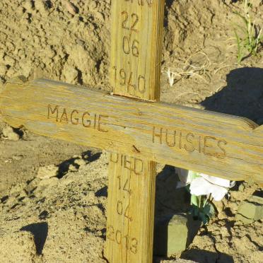 HUISIES Maggie 1940-2013