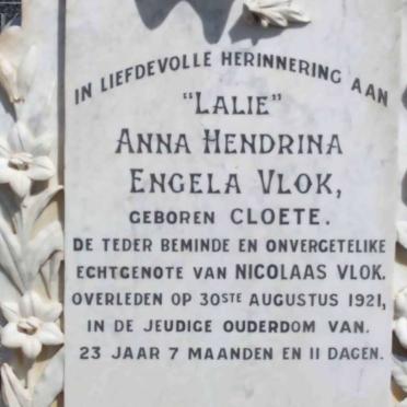 V - Vanne :: Surnames - V