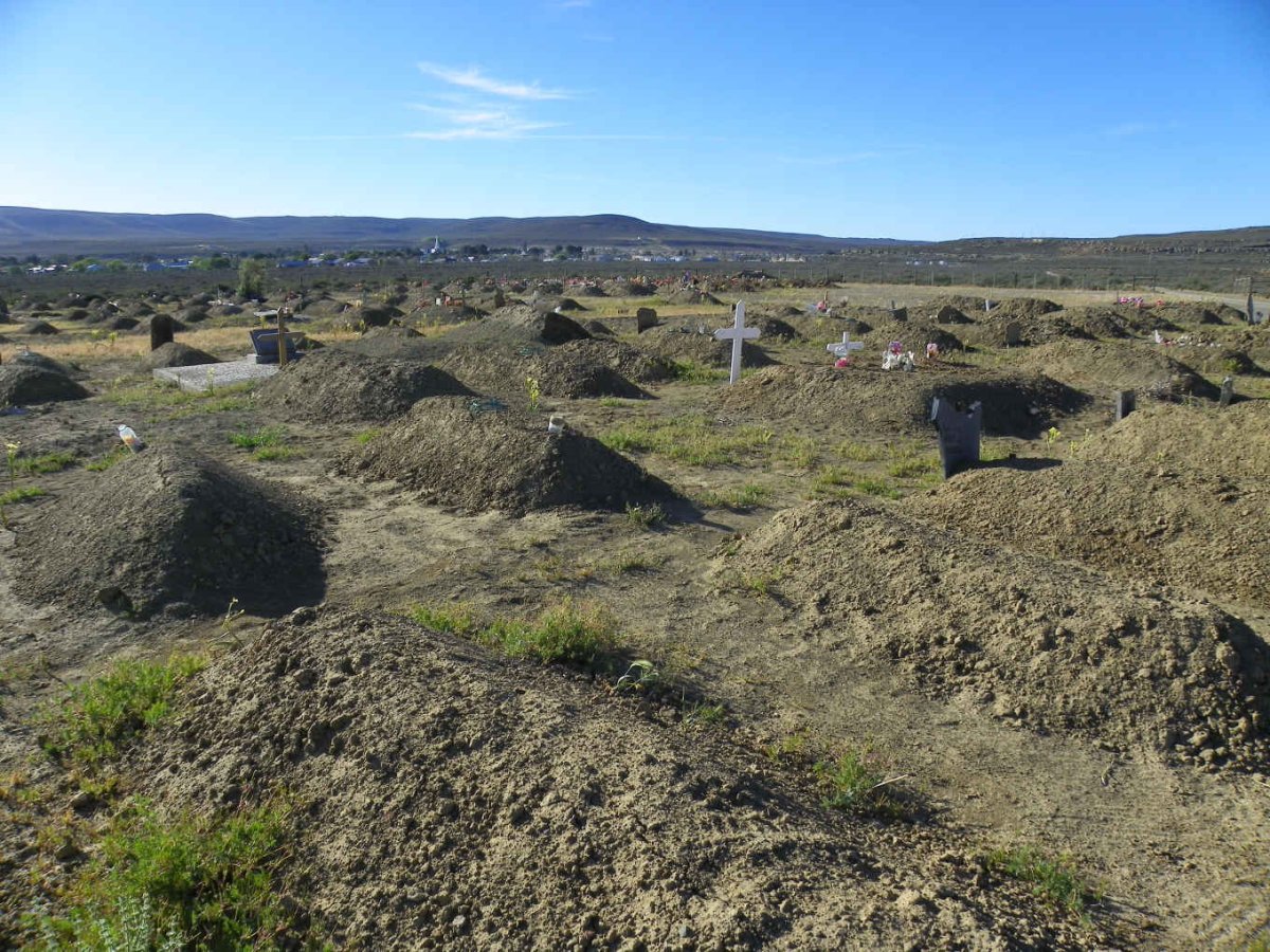 07. Overview with the town in the background