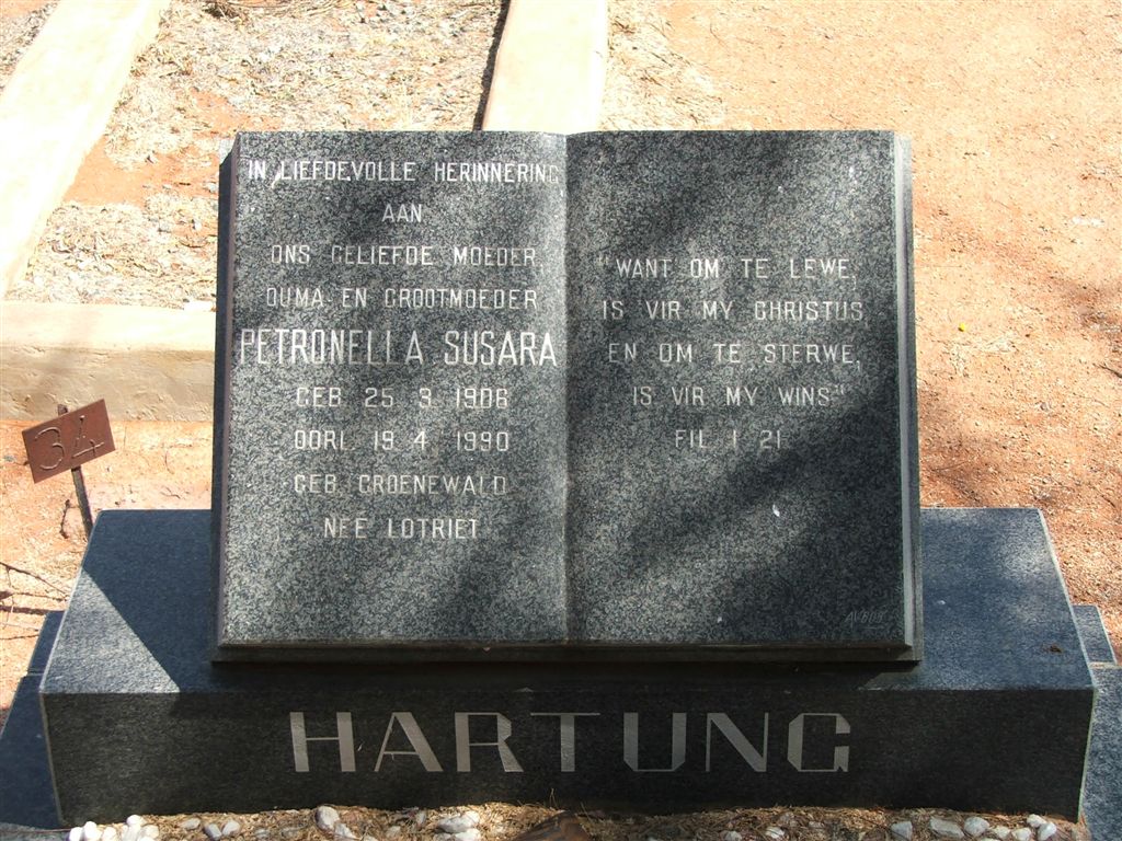HARTUNG Petronella Susara formerly LOTRIET nee GROENEWALD 1906-1990