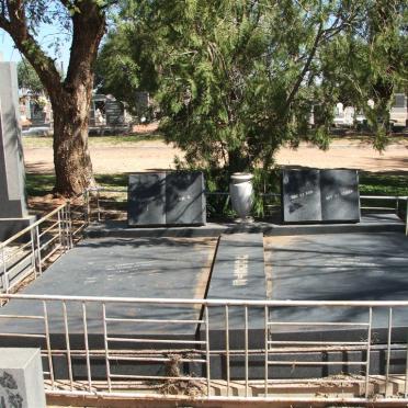 JOOSTE Japie 1892-1975 &amp; Wilhelmina 1902-1980