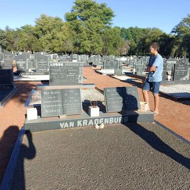 KRADENBURG Janta 1909-1989 & Maraai 1913-1983