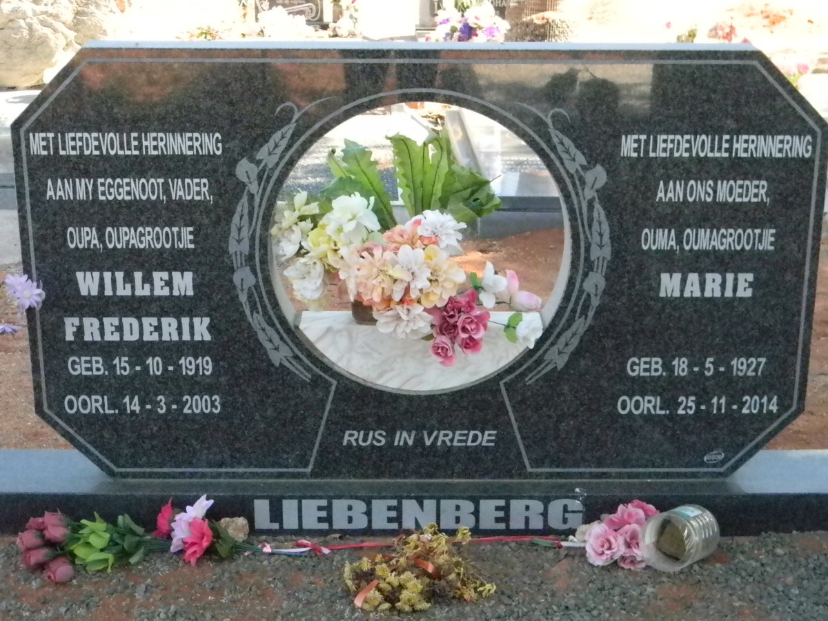 LIEBENBERG Willem Frederik 1919-2003 &amp; Marie 1927-2014