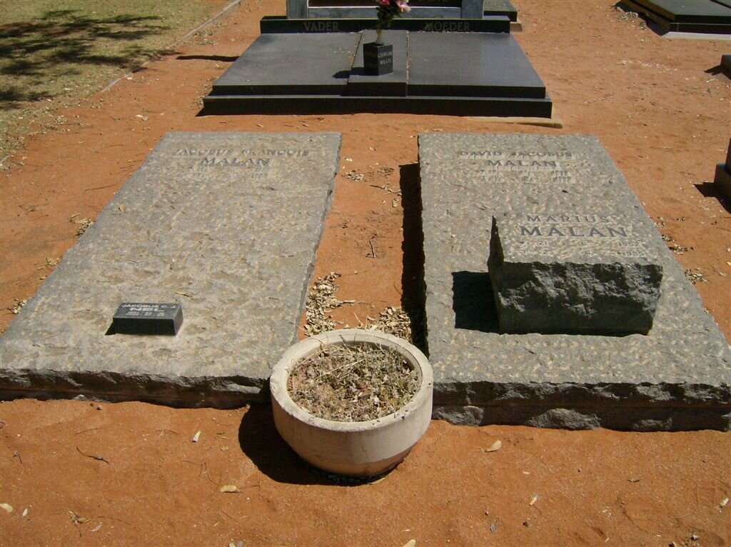 NEL Jacobus C.J. 1931-2002