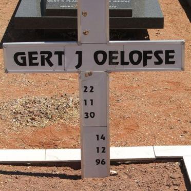 OELOFSE Gert J. 1930-1996