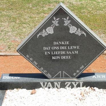 ZYL Deon, van 1941-2004 &amp; Annatjie 1945-