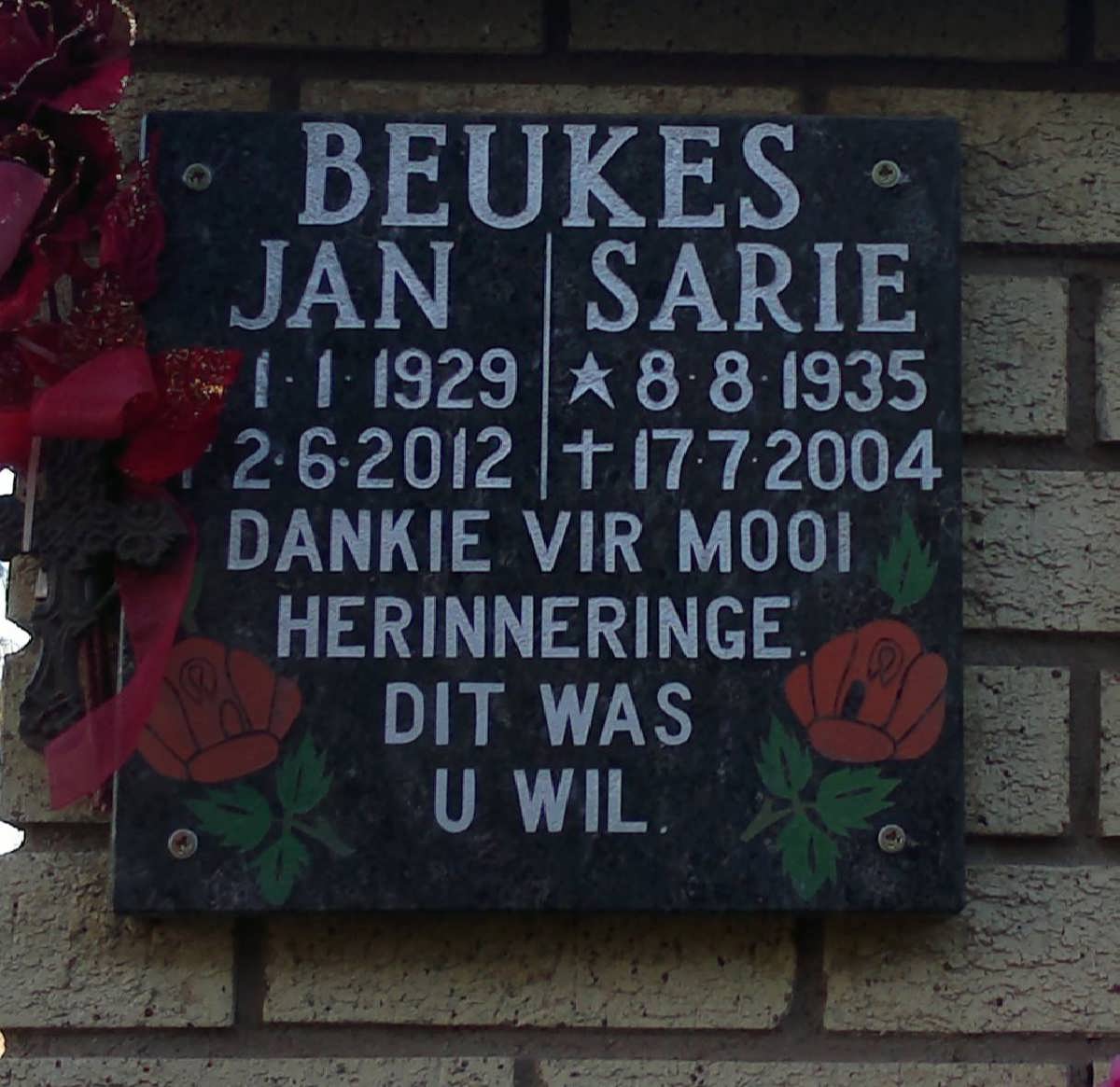 BEUKES Jan 1929-2012 &amp; Sarie 1935-2004