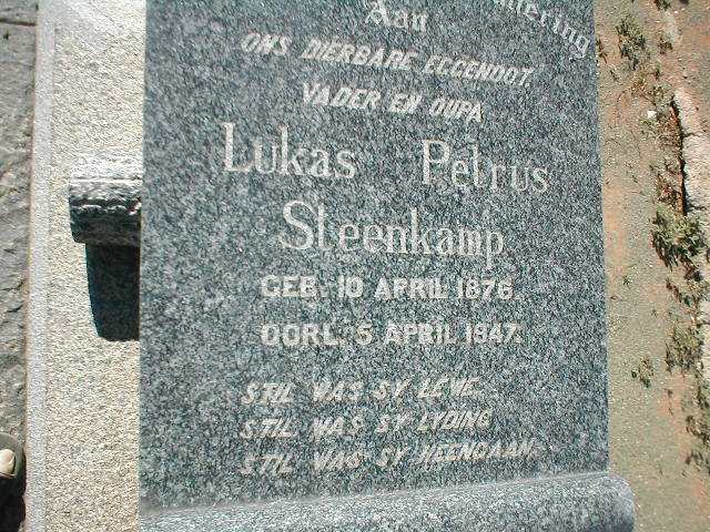 STEENKAMP Lukas Petrus 1876-1947