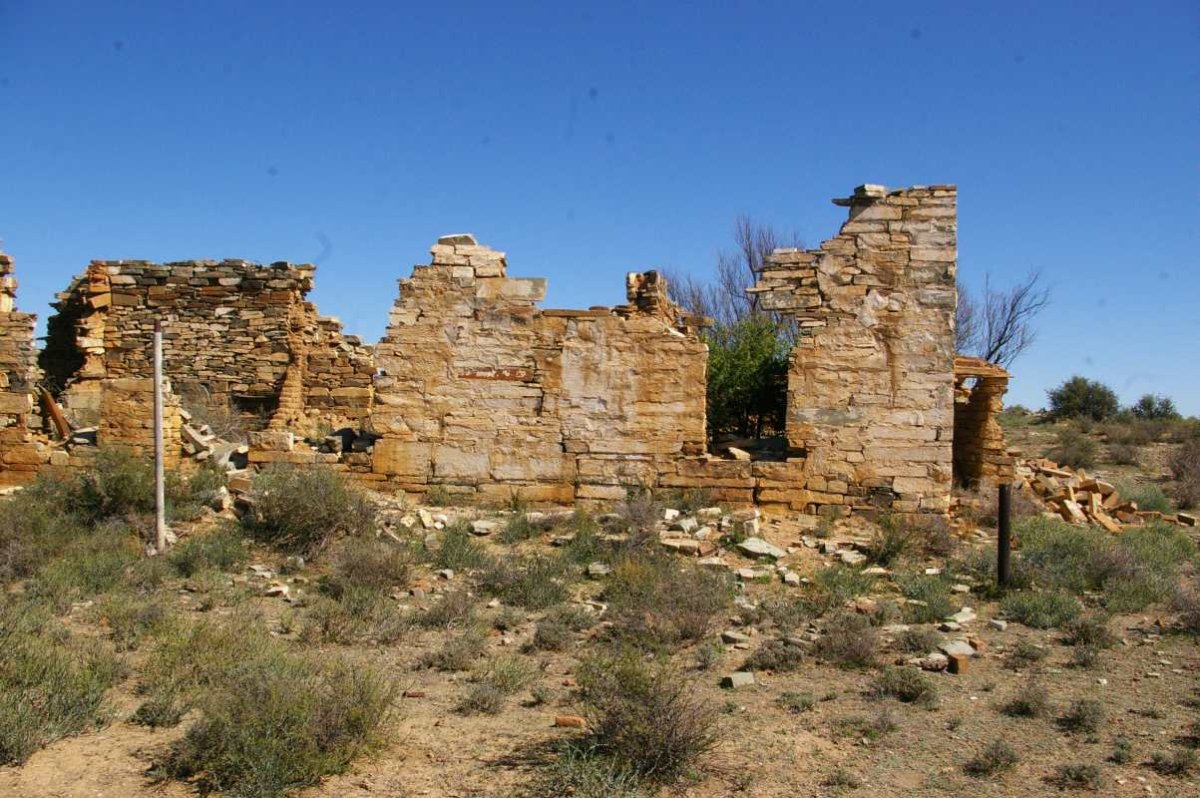 2. Overview / Oorsig