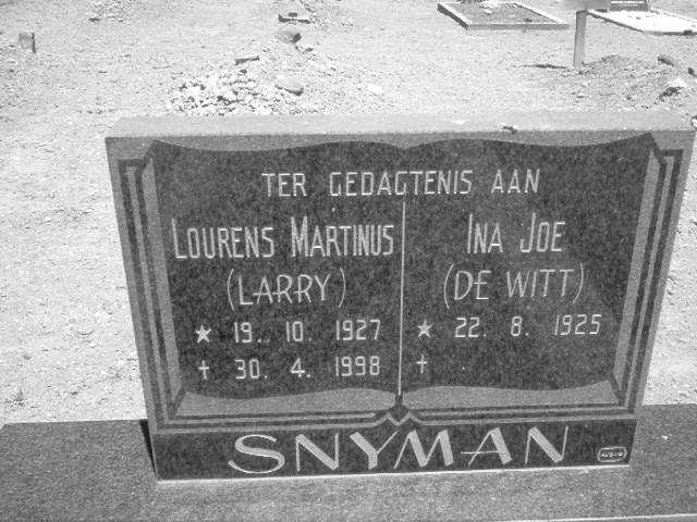 SNYMAN Lourens Martinus 1927-1998 &amp; Ina Joe DE WITT 1925-