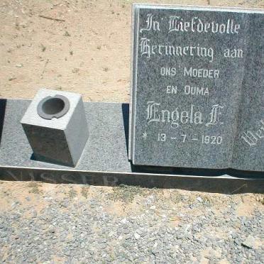 VISSER Engela E. 1920-