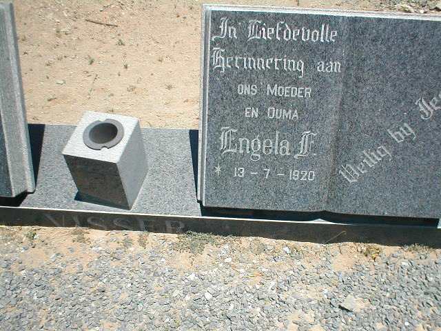 VISSER Engela E. 1920-