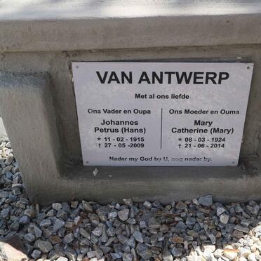 ANTWERP Johannes Petrus, van 1915-2009 &amp; Mary Catherine 1924-2014
