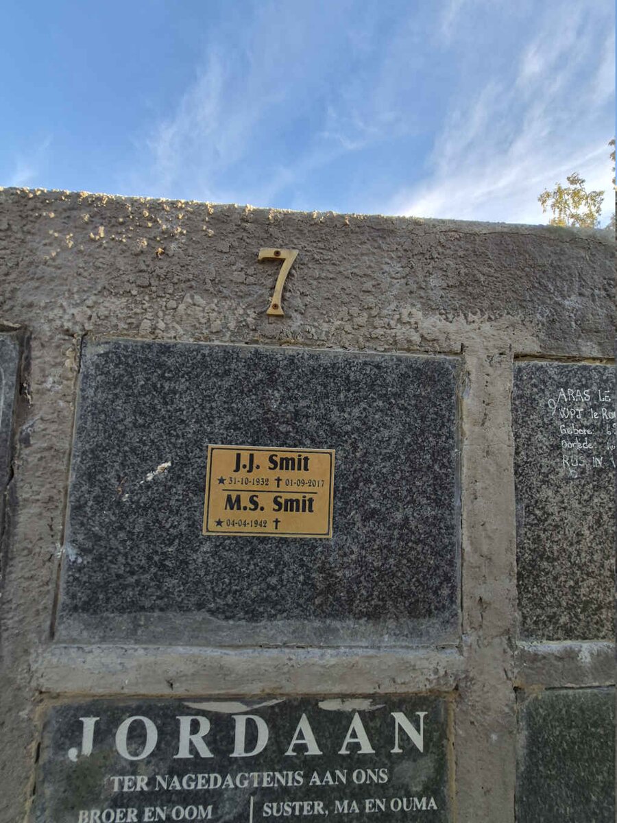 SMIT J.J. 1932-2017 & M.S. 1942- 