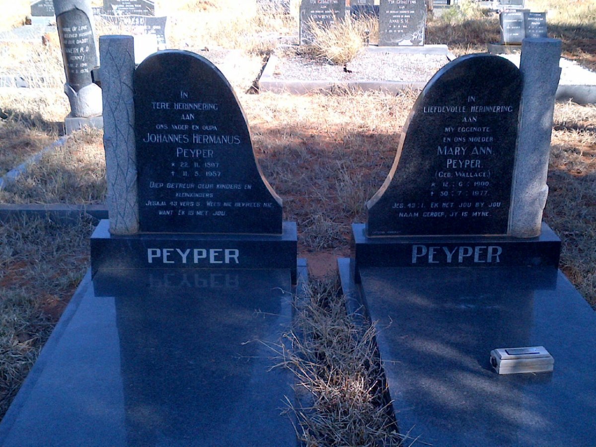 PEYPER Johannes Hermanus 1897-1987 &amp; Mary Ann WALLACE 1900-1977