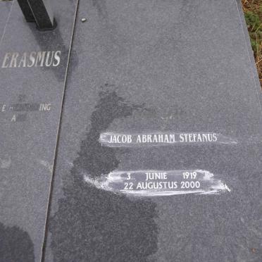 ERASMUS Jacob Abraham Stefanus 1919-2000 &amp; Wilhelmina Johanna Sophia LAZENBY 1927-1995
