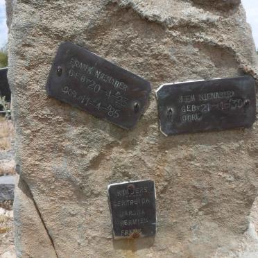 NIENABER Frank 1923-1985 &amp; Miem 1930-