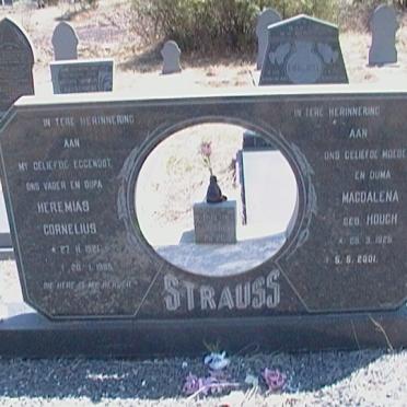 STRAUSS Heremias Cornelius 1921-1985 en Magdalena HOUGH 192?-2001