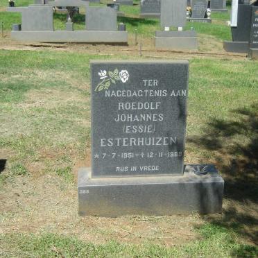 ESTERHUIZEN Roedolf Johannes 1951-1988