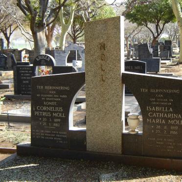 MOLL Cornelius Petrus 1899-1983 & Isabella Catharina Maaria 1907-1986