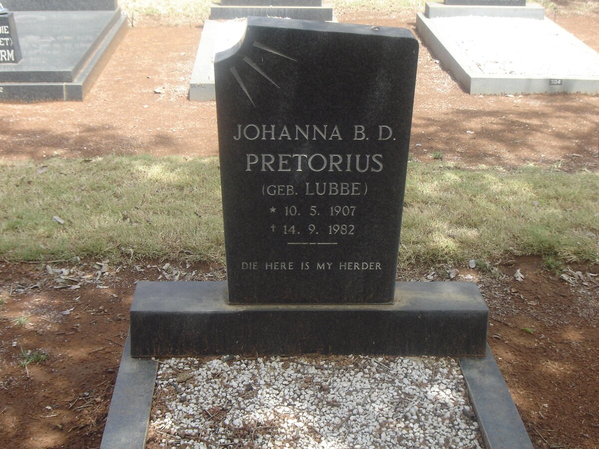 PRETORIUS Johanna B.D. nee LUBBE 1907-1982