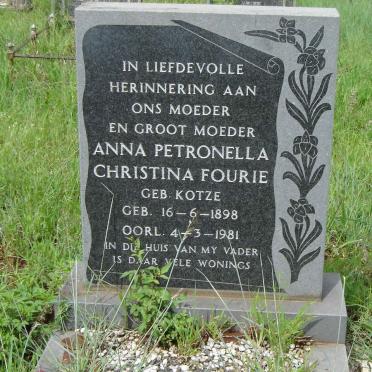 FOURIE Anna Petronella Christina nee KOTZE 1898-1981