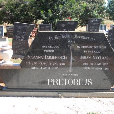 PRETORIUS Johan Nicolaas 1888-1967 &amp; Susanna Emmerencia DOUGLAS 1906-1992