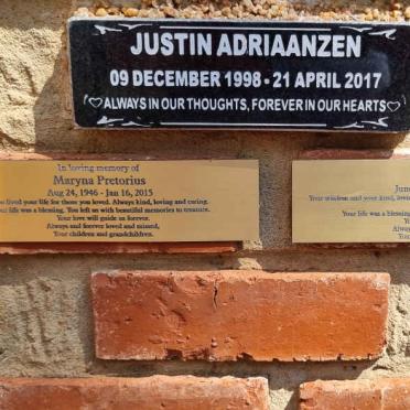 PRETORIUS Maryna 1946-2015 :: PRETORIUS Mike 1943-2014