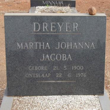 D - Vanne :: Surnames - D