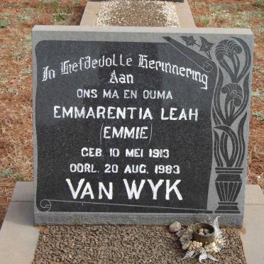 WYK Emmarentia Leah, van 1913-1983