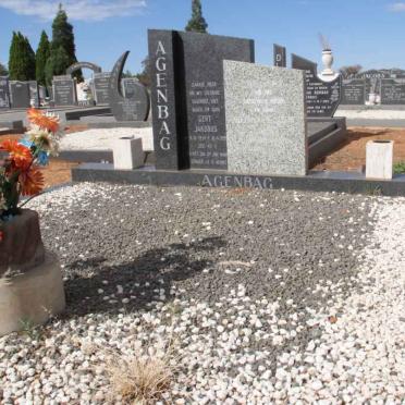 AGENBAG Gert Jakobus 1934-1995 &amp; Fredrika ? 19??-19??