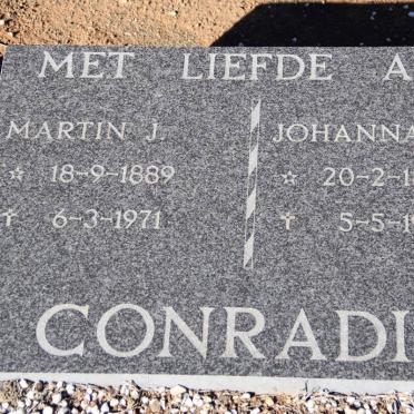 CONRADIE Martin J. 1889-1971 &amp; Johanna C. M. 1896-1986