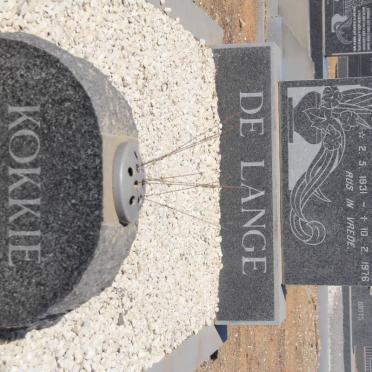 LANGE Marthinus Jacobus, de 1931-1976