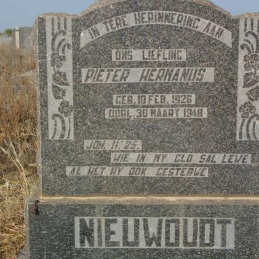 NIEUWOUDT Pieter Hermanus 1926-1948