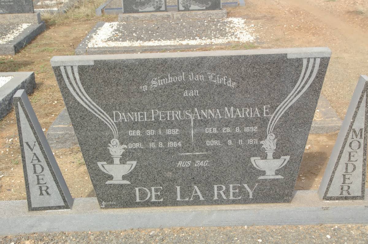 REY Daniel Petrus, de la 1892-1964 &amp; Anna Maria E. 1892-1971