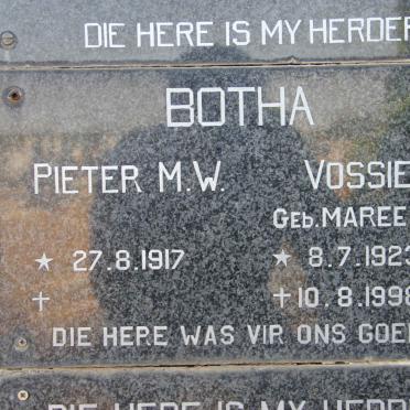 BOTHA Pieter M.W. 1917- &amp; Vossie MAREE 1923-1998