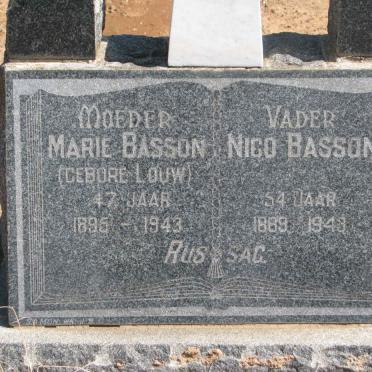 BASSON Nico 1889-1943 &amp; Marie LOUW 1895-1943