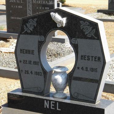 NEL Hennie 1912-1993 &amp; Hester 1915-