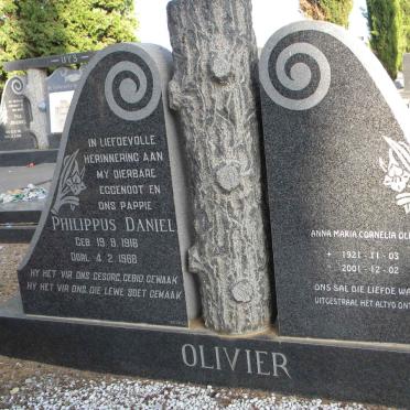 OLIVIER Philippus Daniel 1916-1988 &amp; Anna Maria Cornelia 1921-2001