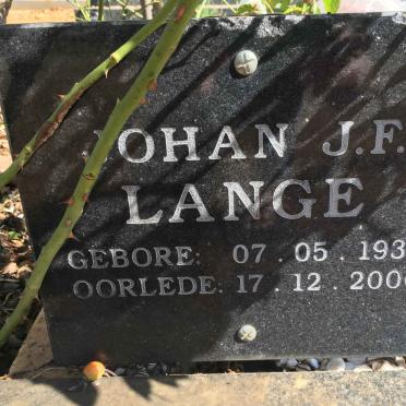 LANGE Johan J.F. 1935-2006
