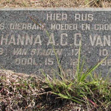 AARDE Johanna A.C.G., van nee van STADEN 1896-1961