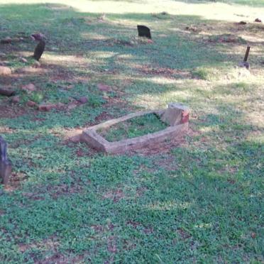 North West, HARTBEESPOORT, Dam Builder's cemetery