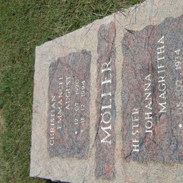 MOLLER Christiaan Emmanuel 1920-1994 &amp; Hester Johanna Magrietha 1934-