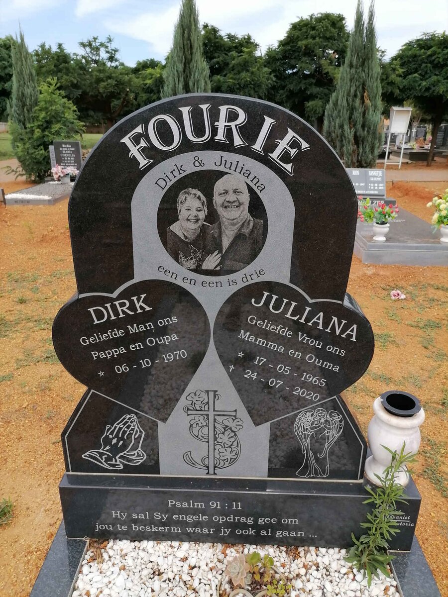 FOURIE Dirk 1970- &amp; Juliana 1965-2020