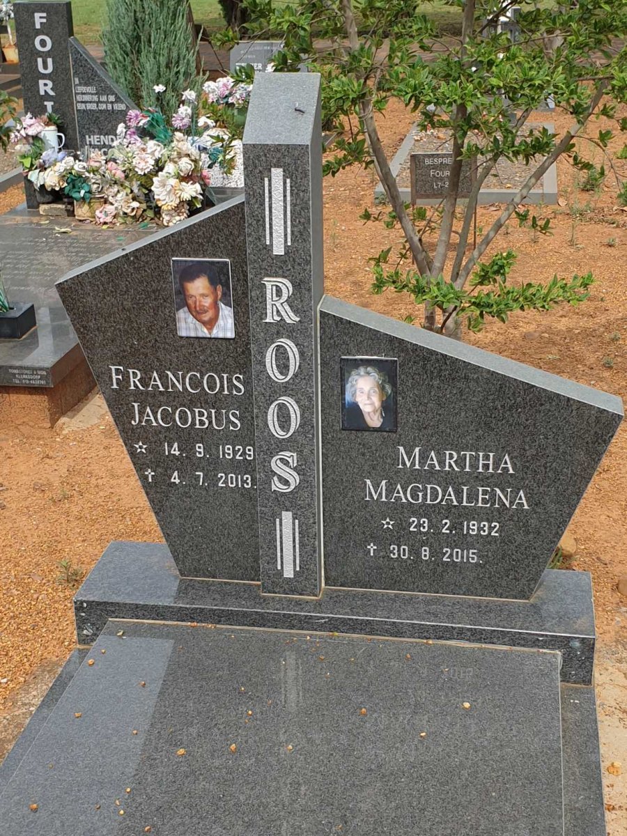 ROOS Francois Jacobus 1929-2013 &amp; Martha Magdalena 1932-2015